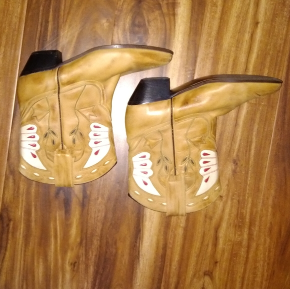 Oak Tree Farms Boots - Picture 2 of 4